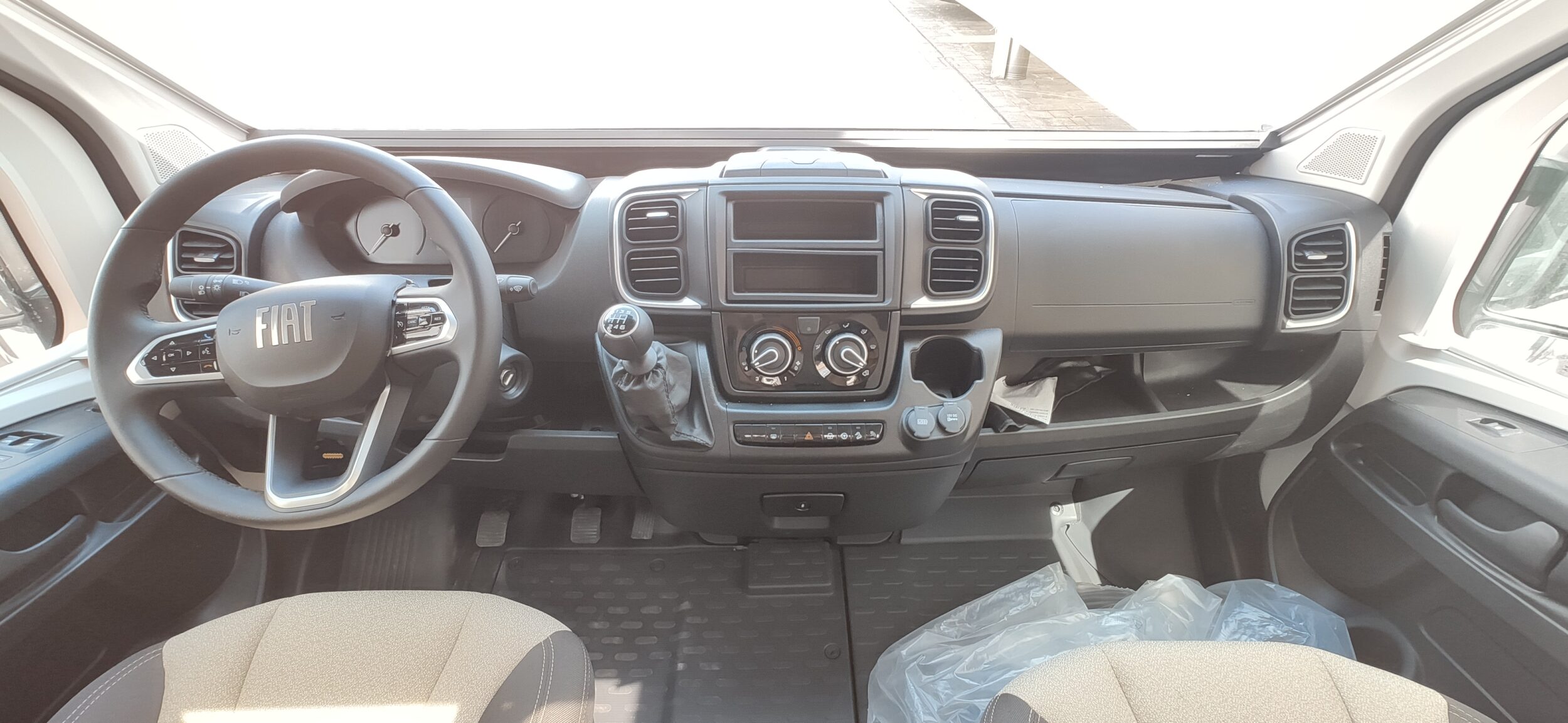 Xgo Xvan 8
