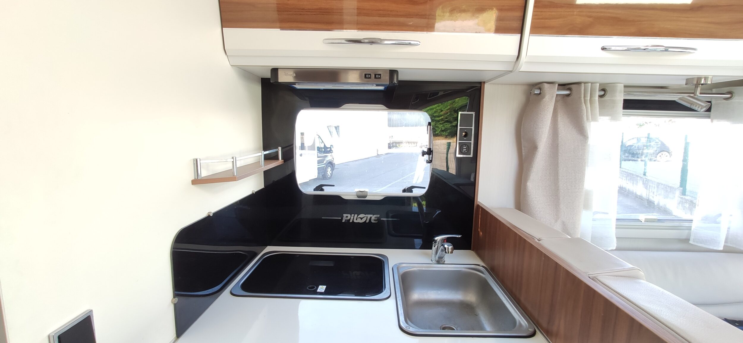 Pilote Essentiel G 700