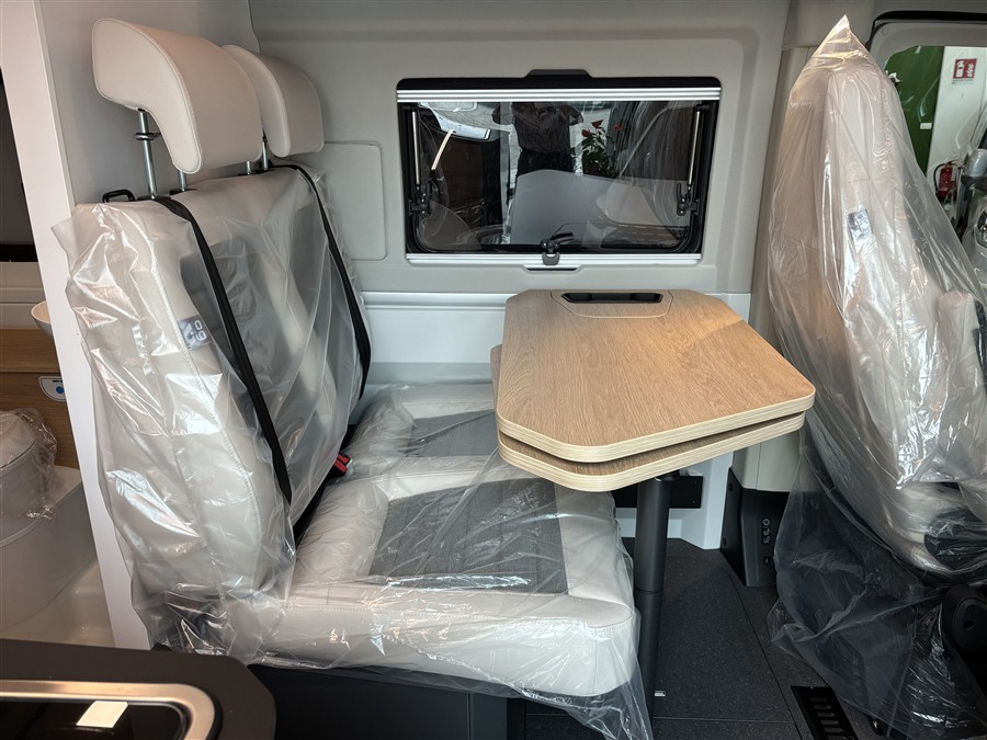 Adria Twin 640 SGX 60Y