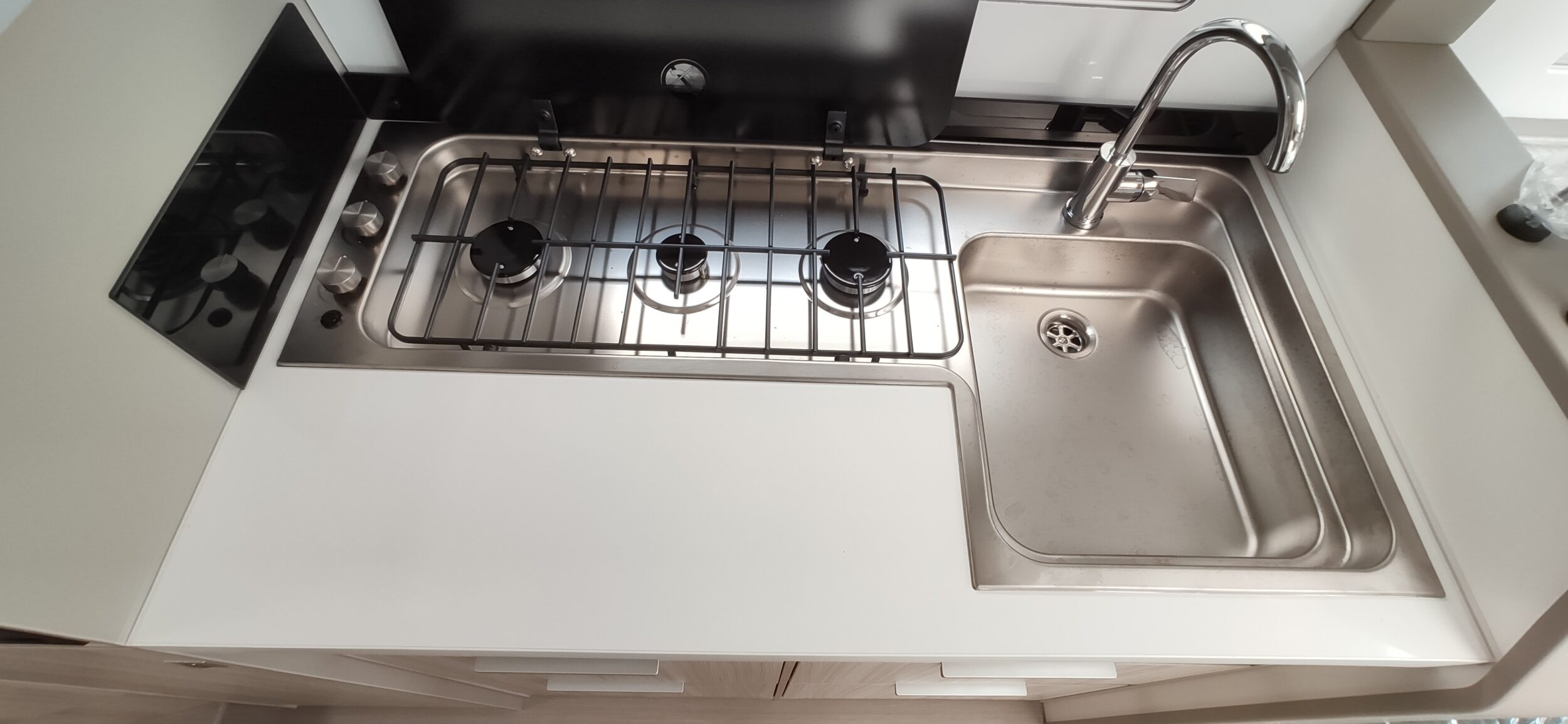 Adria Compact DL 60Y