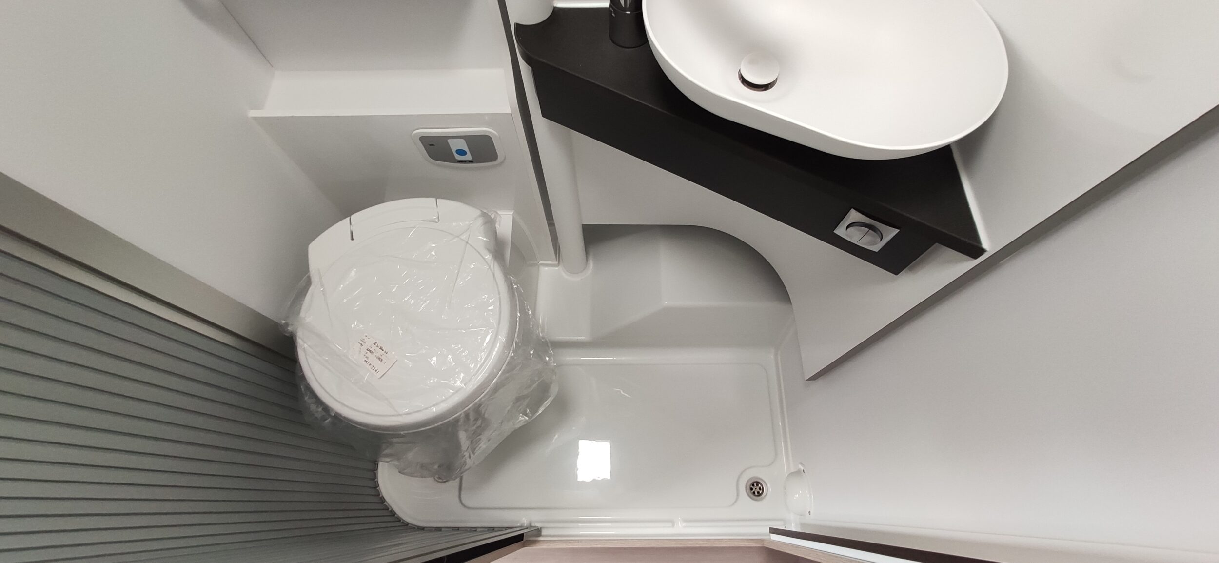 Adria Compact DL 60Y