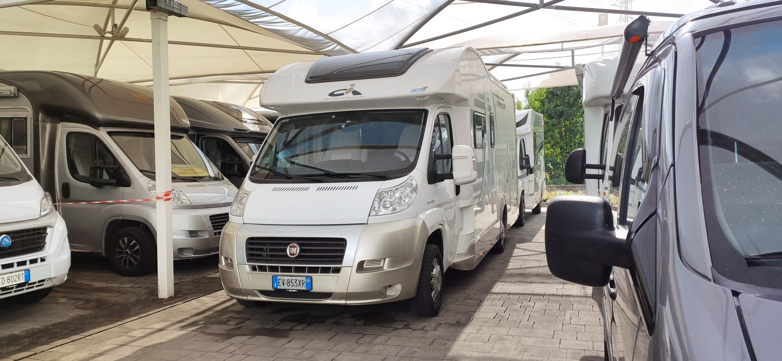 CI Sinfonia 98 XT Garage