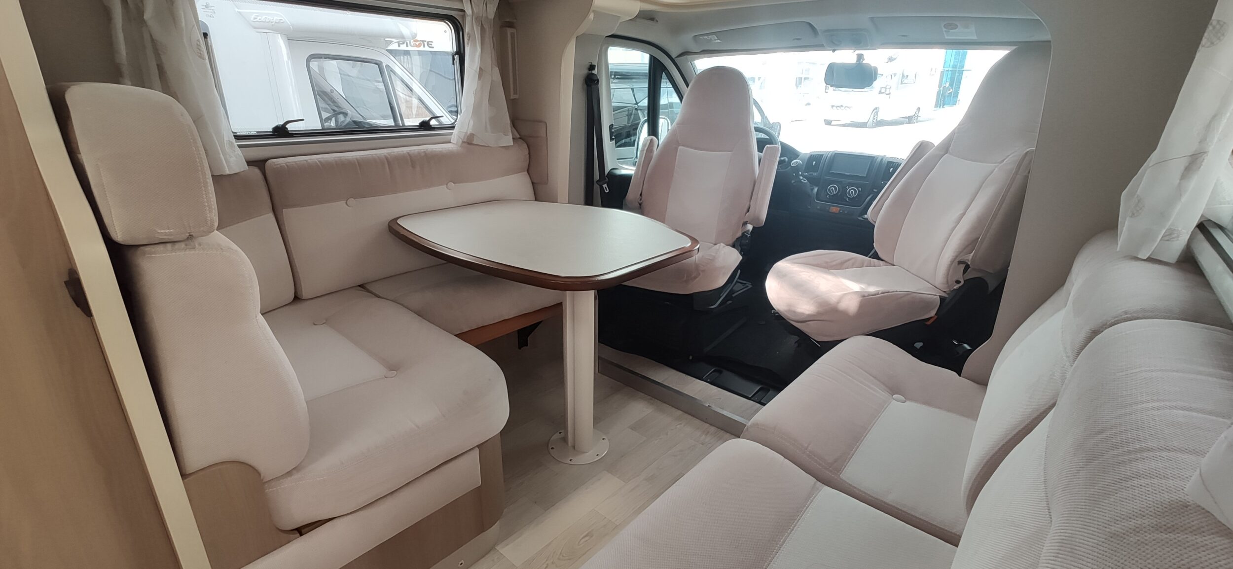 CI Sinfonia 98 XT Garage