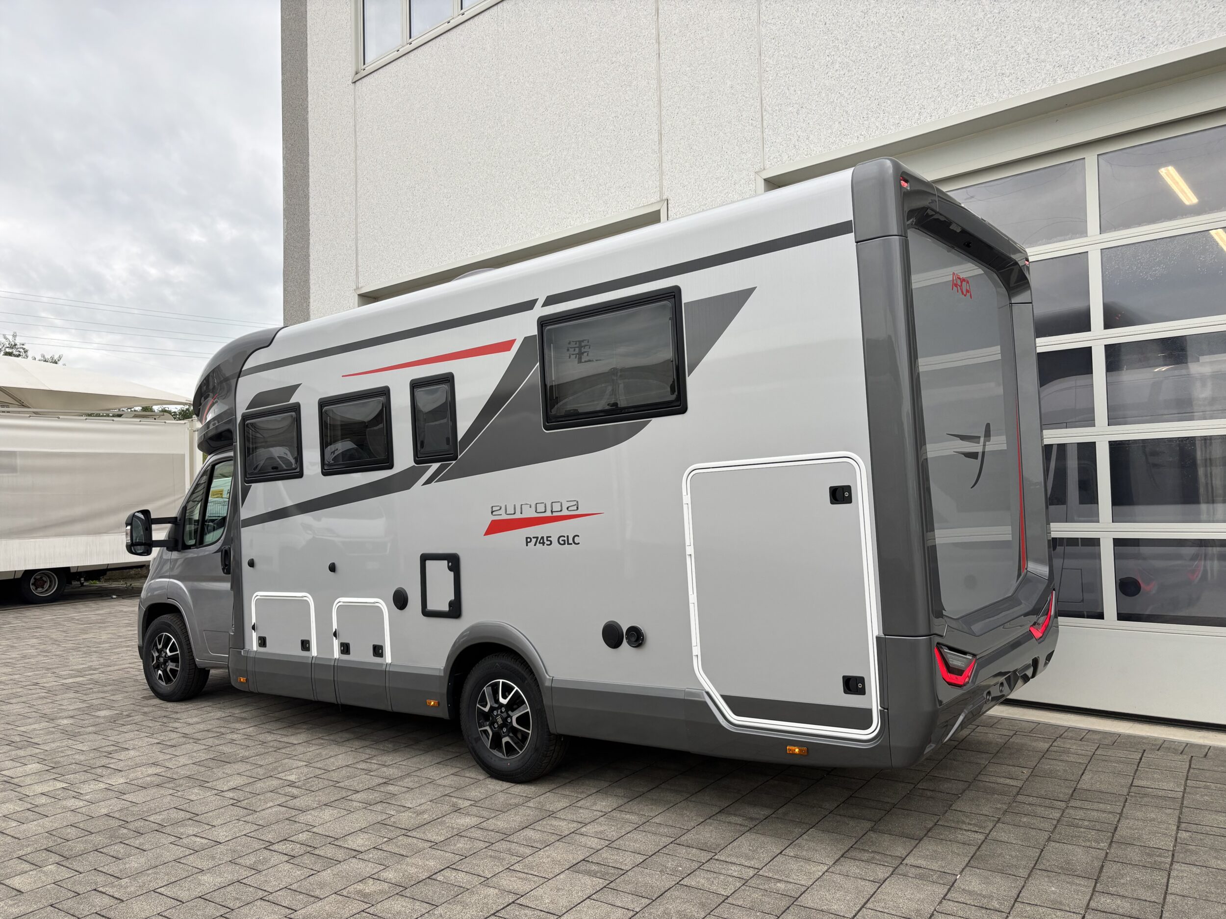 Arca New Deal P 745 GLC Sport