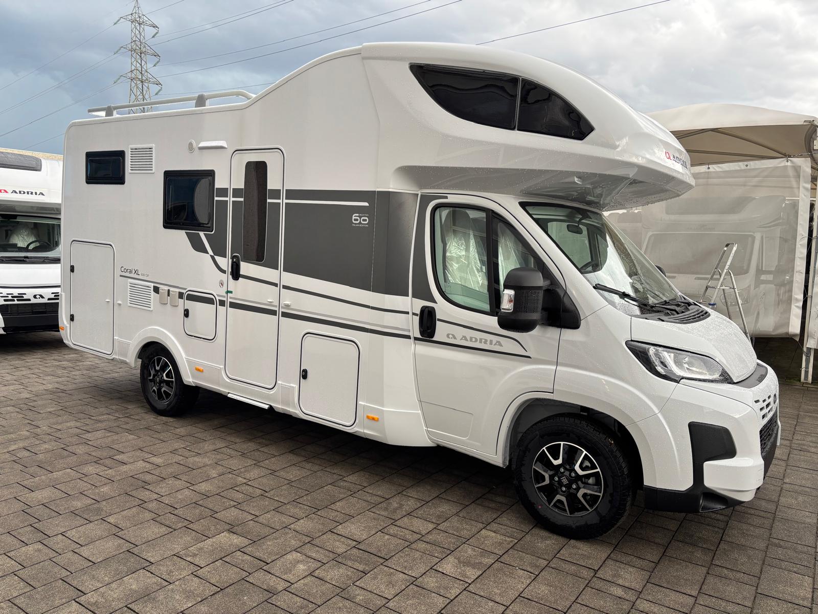 Adria Coral XL 600 DP 60Y Italian Edition
