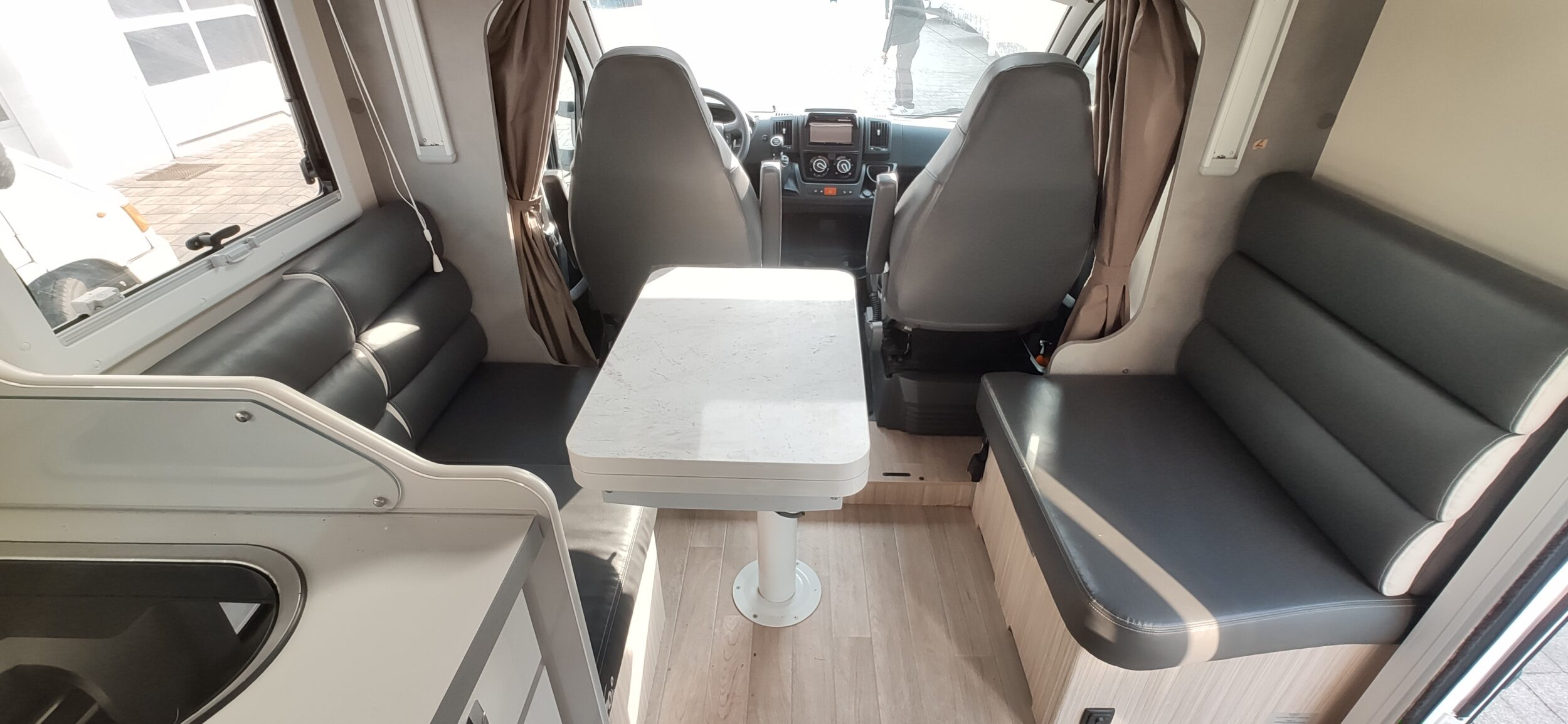 Elnagh T-Loft 532 70° Anniversario