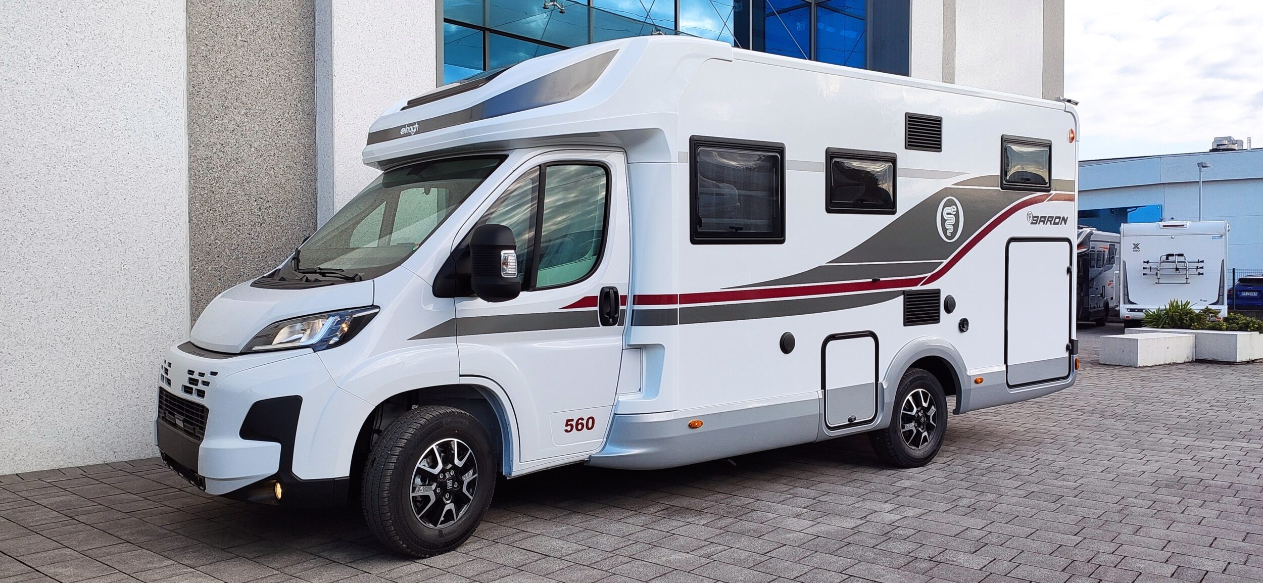 Elnagh Baron 560