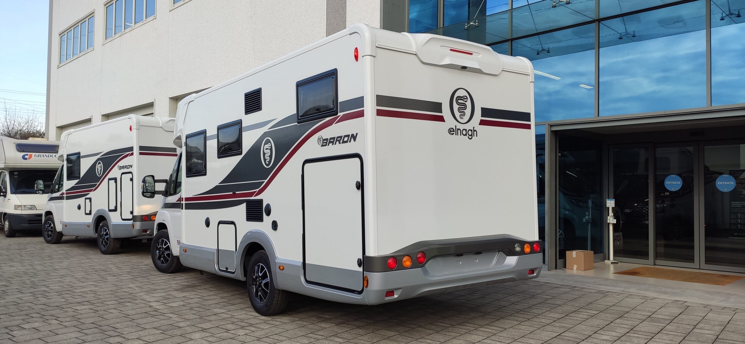 Elnagh Baron 560